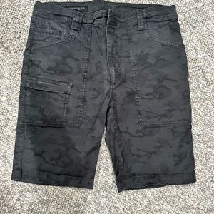 Mission Workshop Fulton short - 33 - Black camo